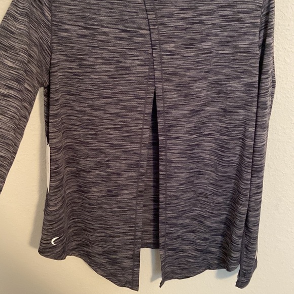 ZYIA Active charcoal split back long sleeve T XXL NWT - Picture 5 of 5